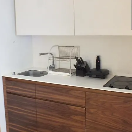 Little L Dorcol Apartman *